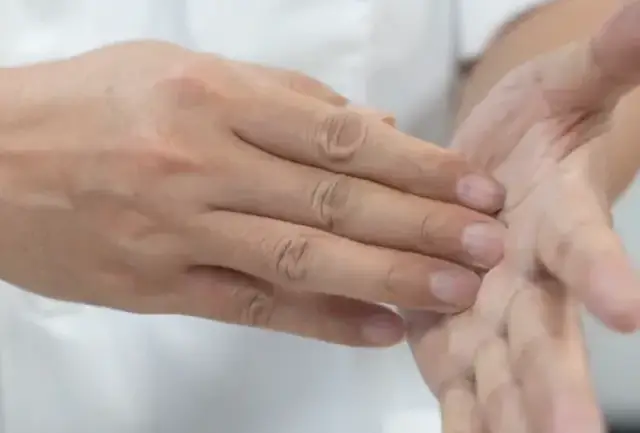劳宫穴 劳宫穴