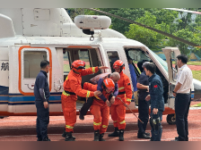 全镇1772人均安全转移，一场跋涉32公里的千人大转移