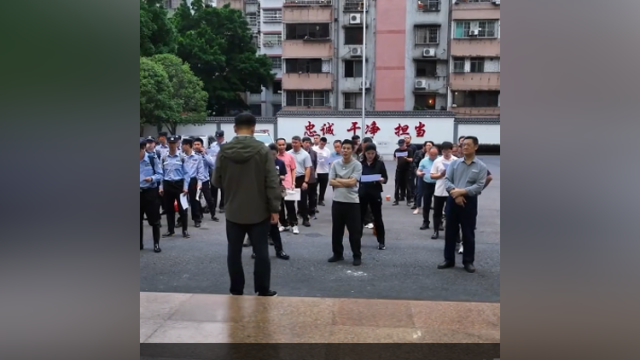 新一轮强降雨来袭！从黑夜到白天，一场跋涉32公里的大转移
