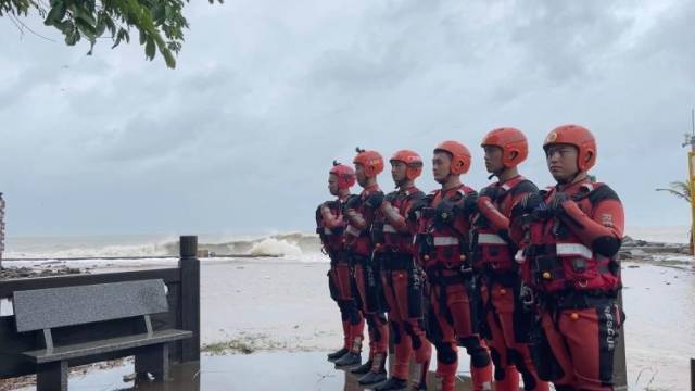 抗击台风“摩羯”，广州消防指战员增援湛江