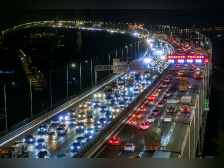 多图直击：4月3日入夜，南沙大桥双方向均现拥堵