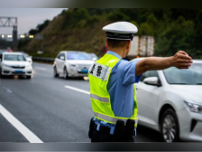 广州“五一”假期返程高峰明日14时起出现!繁忙路段公布