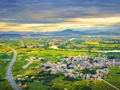 南方日报头版 | 汕头隆都镇：千年古镇带旺“富民百业”