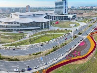 南方日报头版｜汕头经济特区建立45周年：  实际使用外资八成来自侨胞