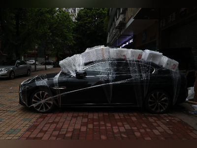 9·24“五停”中的广州市,车流人流稀疏,防风措施做足