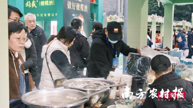 南方农村报 黄坚文 拍摄