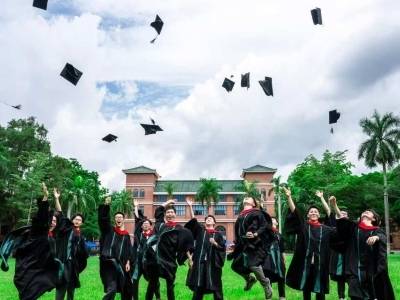 广东：探索构建特色铸魂育人课程体系，创新思政教育，擦亮“中国底色”