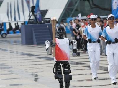 广东坚持制造业当家，挺起产业硬脊梁