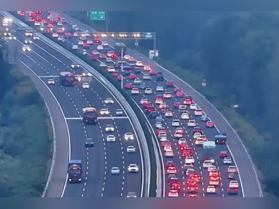 广东元旦假期深中通道等十处路段易拥堵！3处服务区充电繁忙