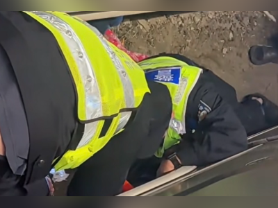 博主旅途中车辆故障获汕头警方驰援！发视频点赞“最帅交警”