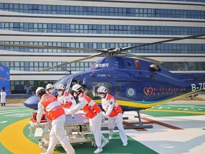 广州卫健委党组书记、主任陈斌：“一体两翼”驱动卫生健康高质量发展