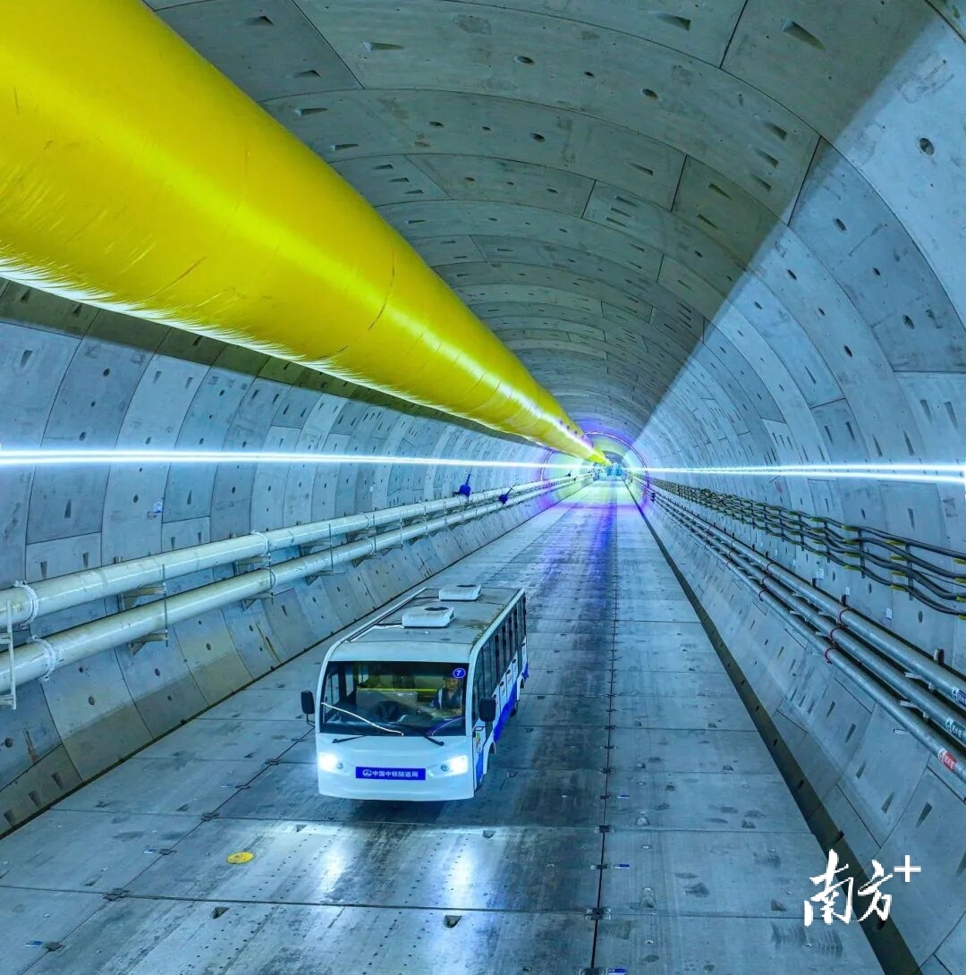 南中城际施工现场。