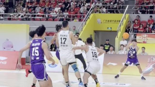 输赢相随！粤BA云浮惜败广州，赛后云浮球迷深情告白