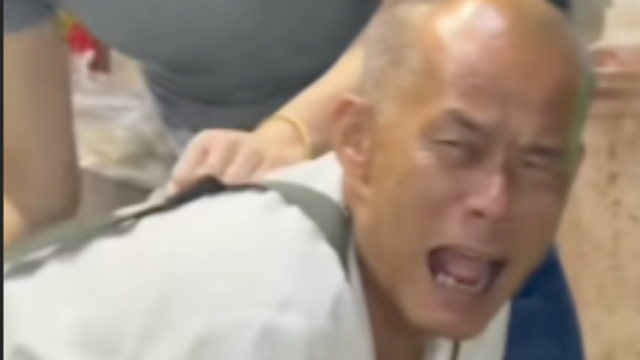 莫氏鸡煲:我累到想关门,温氏却偷偷涨了9亿