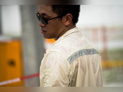致敬游走在带电电线杆间的男人，丘进南获“广州劳模”称号