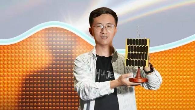 一颗木质外板的卫星“逸仙-A星”，被一群广东大学生送上天