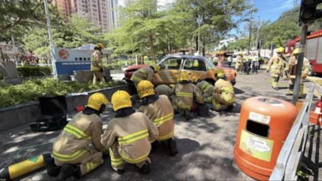 香港牛头角车祸视频流出，运输署建议提高司机体格证明要求
