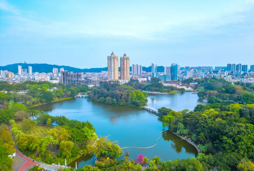 彭伟宗摄 彭伟宗摄