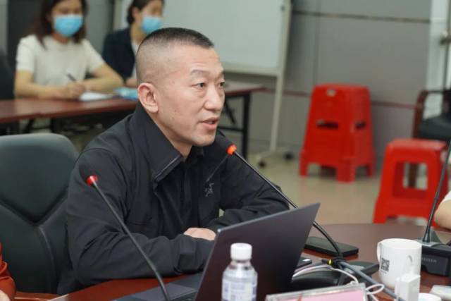 针灸科主任李子勇