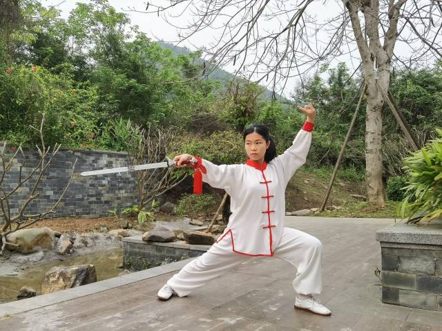 新时代好少年 | 冯子恩:文武双全的太极拳文化传承人