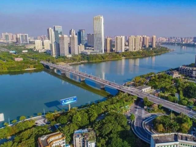 来惠州上大学！真的很city！