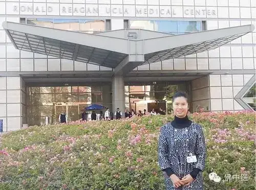 2015年，黎鸣前往加利福尼亚大学罗纳德里根医学中心学习深造