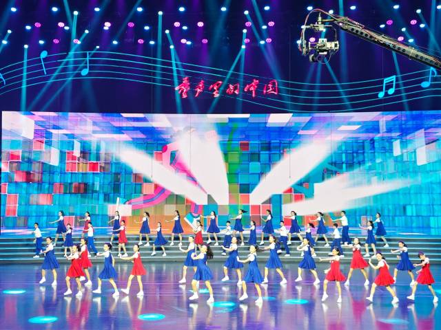 “童声里的中国”全国少儿合唱活动⑥ | 《少年般绚丽》