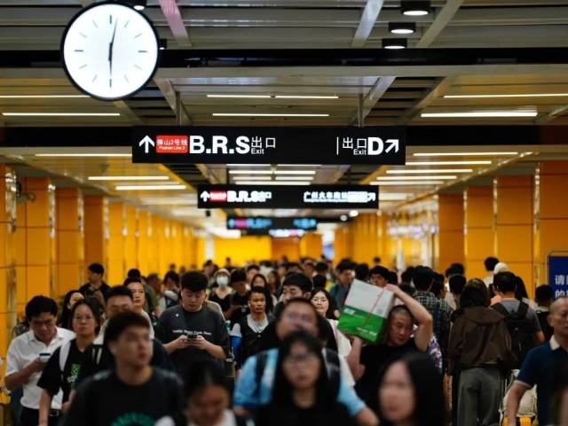 中秋当天，广州地铁部分线路延长1小时收车