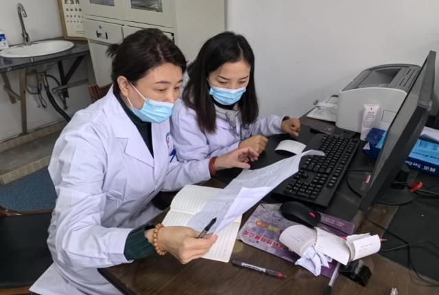 杨焱带领团队积极组建科室