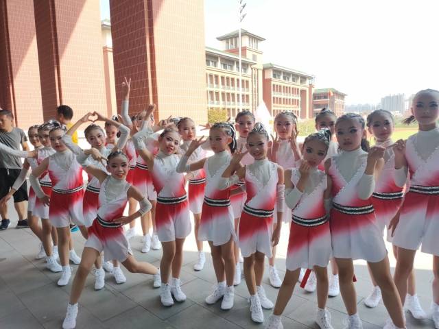 新时代好少年 | 欧阳粤湘:身处逆境,向阳而歌,做生活的强者