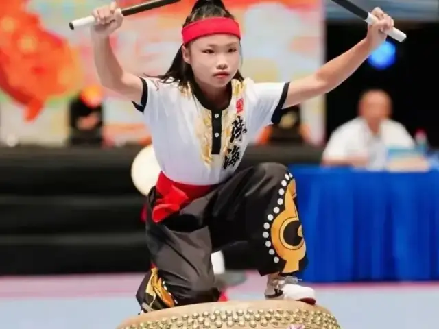 新时代好少年 | 冯馨莹:结缘舞龙舞狮,传承非遗技艺