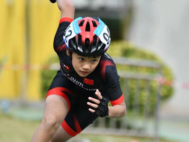 新时代好少年 | 任梓淇:轮滑赛场上风驰电掣的运动健将