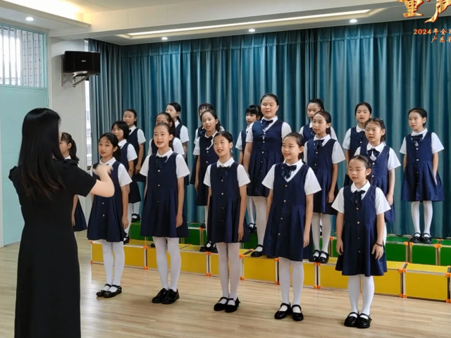 “童声里的中国”全国少儿合唱活动 | 《我爱中华》