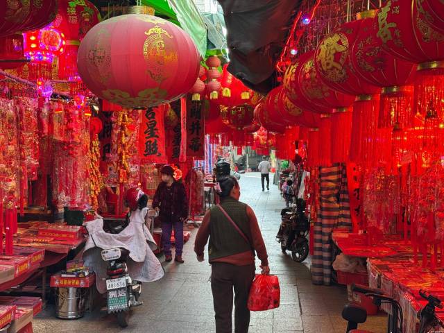 惠阳：年味渐浓 年货走俏