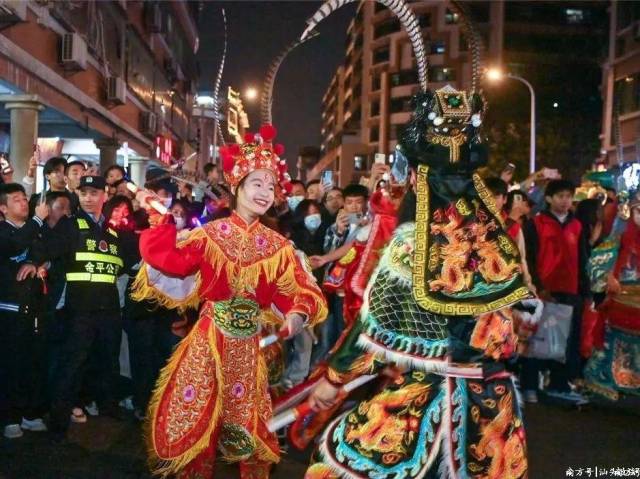 2025汕头小公园国际元宵灯会约定你!