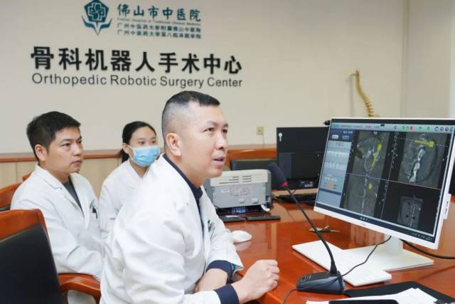 通过5G网络远程指导汕头濠江新圣骨科医院开展骨科机器人辅助手术