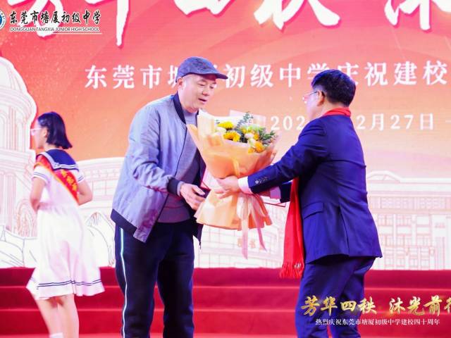 童谣十年撷英 | 黄志文:童谣是驶向时光渡口起点的航船