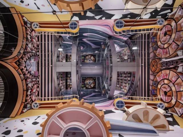 在东莞,逛书屋是一件「美事」