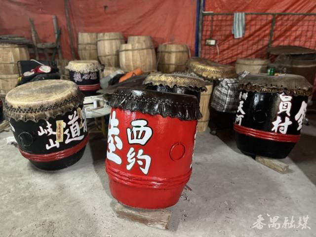 淬心砺技!广州番禺匠人“鼓”传龙舟精气神