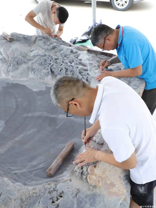 这方重达20余吨的端砚，即将完工！_南方+_南方plus