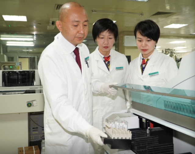 实行周日检验住院患者常规标本