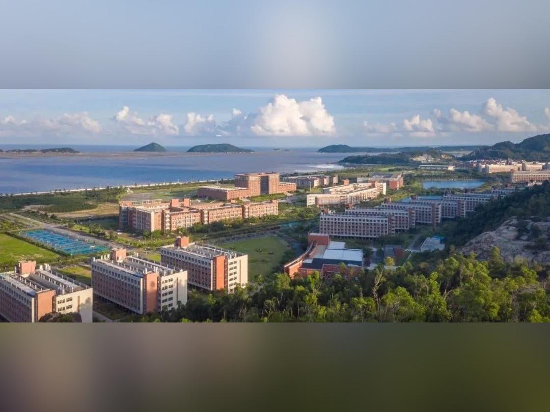 珠海科技学院2025年招生计划公布:70个本科专业招生7300人,计算机、电子等专业有所增加