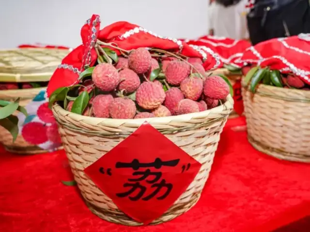 “吃过广州的荔枝才叫夏天！”