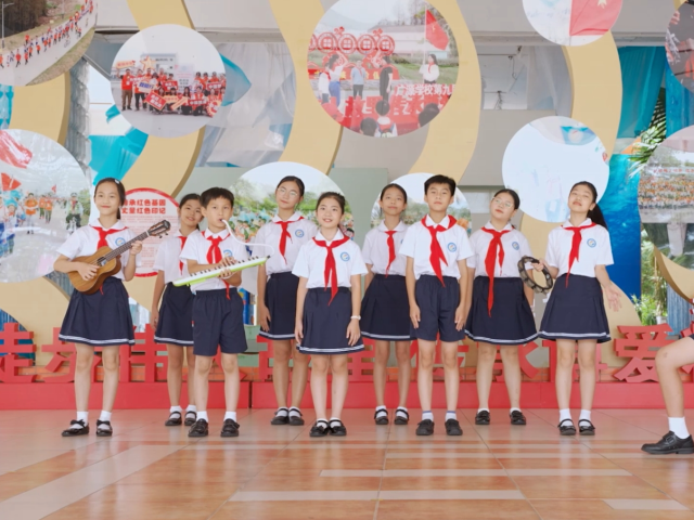 岭南童谣十周年经典作品展演 | 《新时代的好少年》