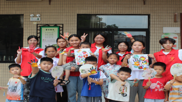 “百千万工程”突击队 | 健康科普先锋队，医疗服务暖民心