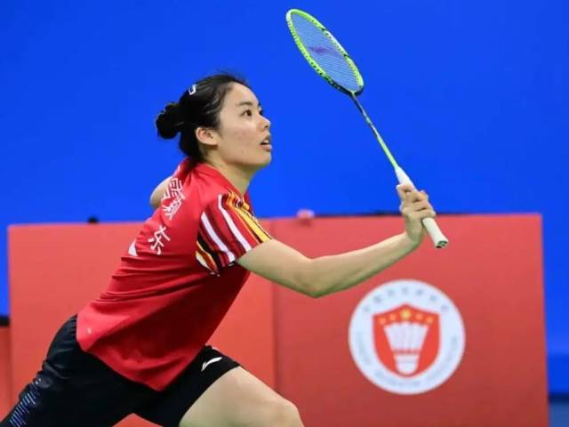 十五运会羽毛球团体项目，广东队全项晋级决赛阶段！