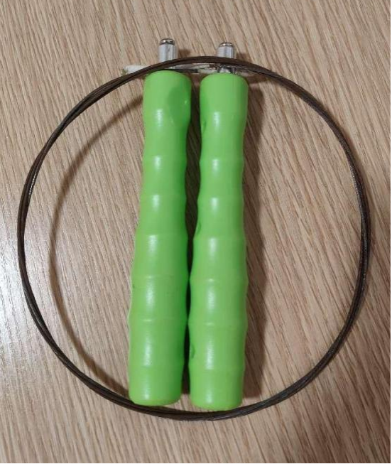 岑小林破世界纪录使用的跳绳 岑小林破世界纪录使用的跳绳