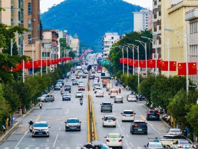 高要，满城“中国红”！