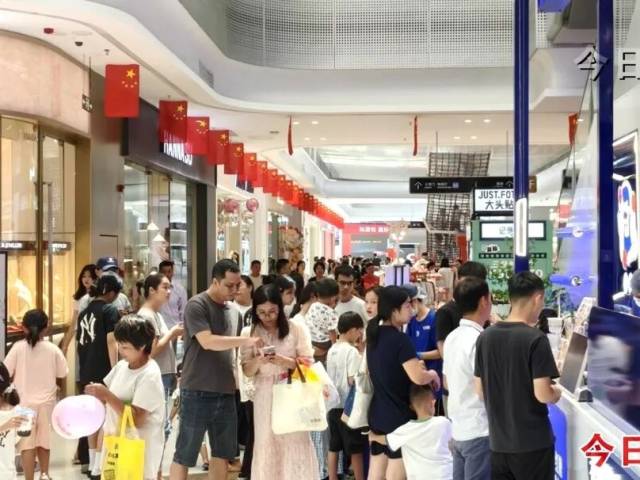 粤来粤好百千万！日均客流10万+，电白万达双节人气爆棚