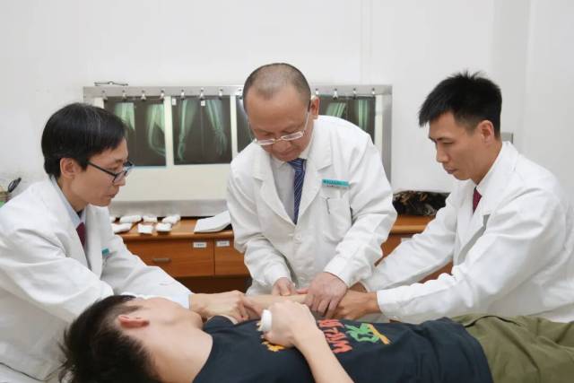 行中医正骨疗法（资料图）